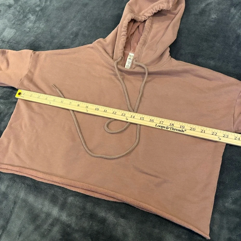 Alo Yoga Cropped Hooded Sweatshirt Womens Small Hoodie Dusty Mauve Raw Hem